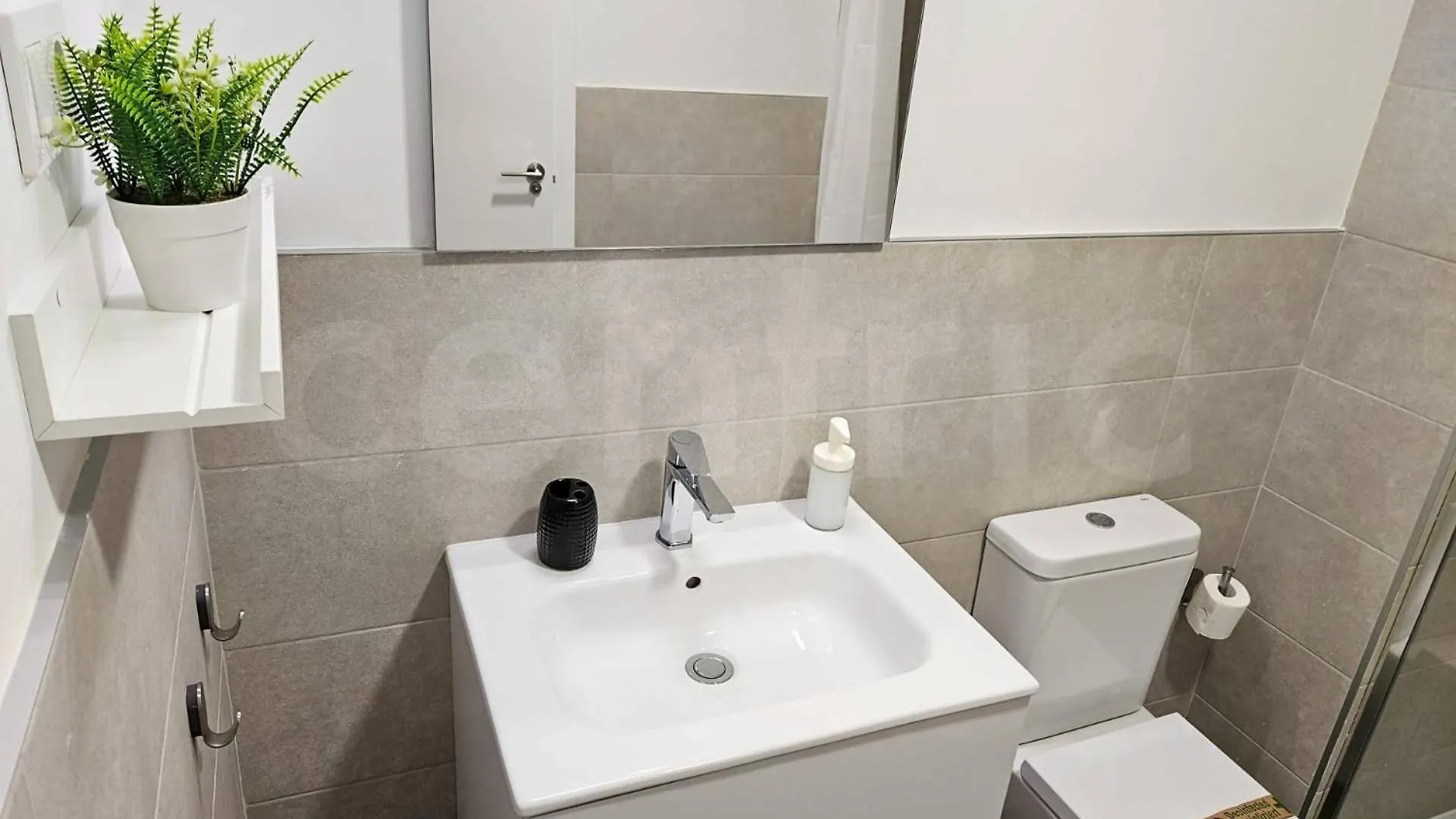 Apartamento A Estrenar Junto Al Mar Torremolinos Appartement