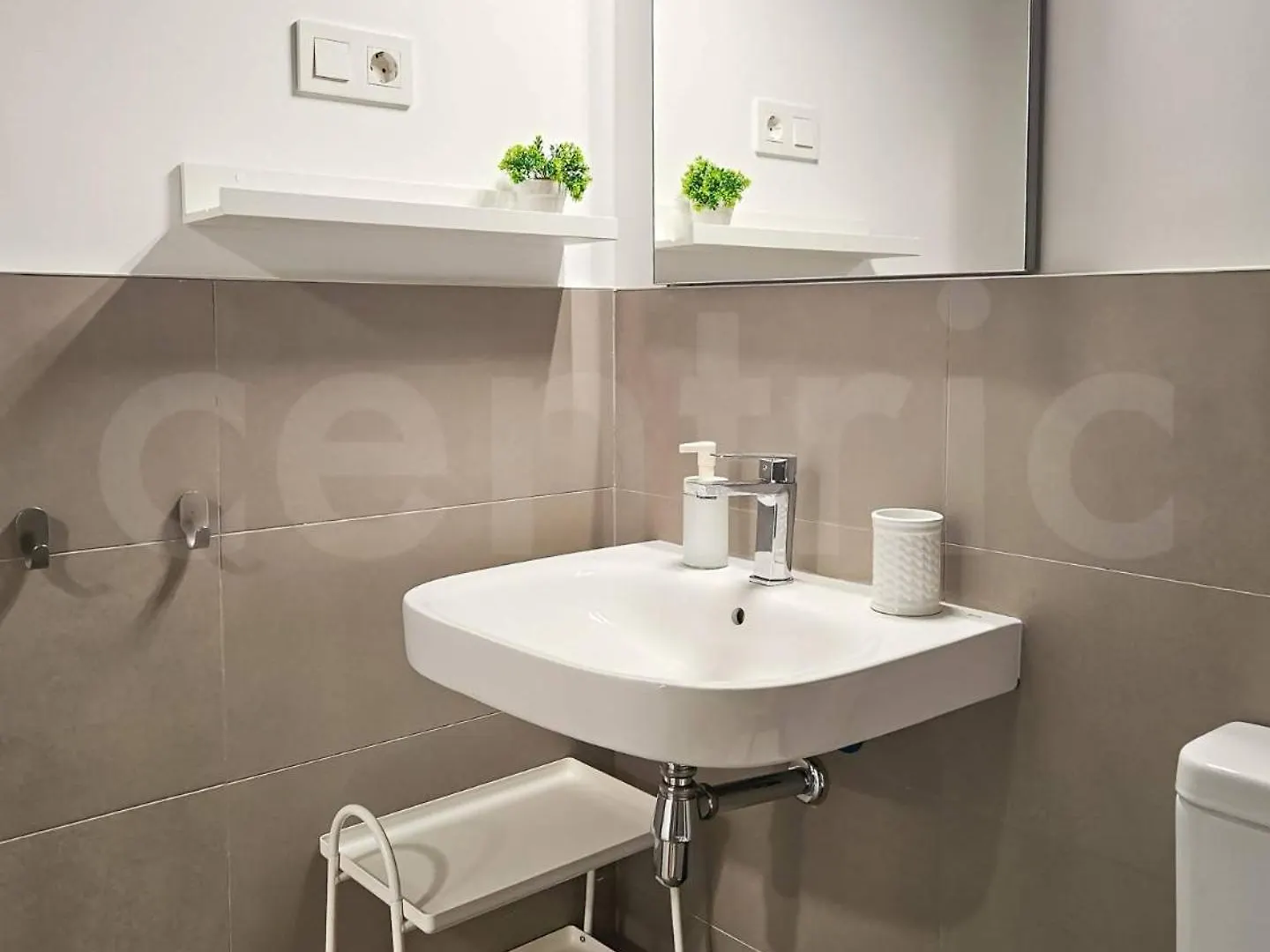 Apartamento A Estrenar Junto Al Mar Torremolinos